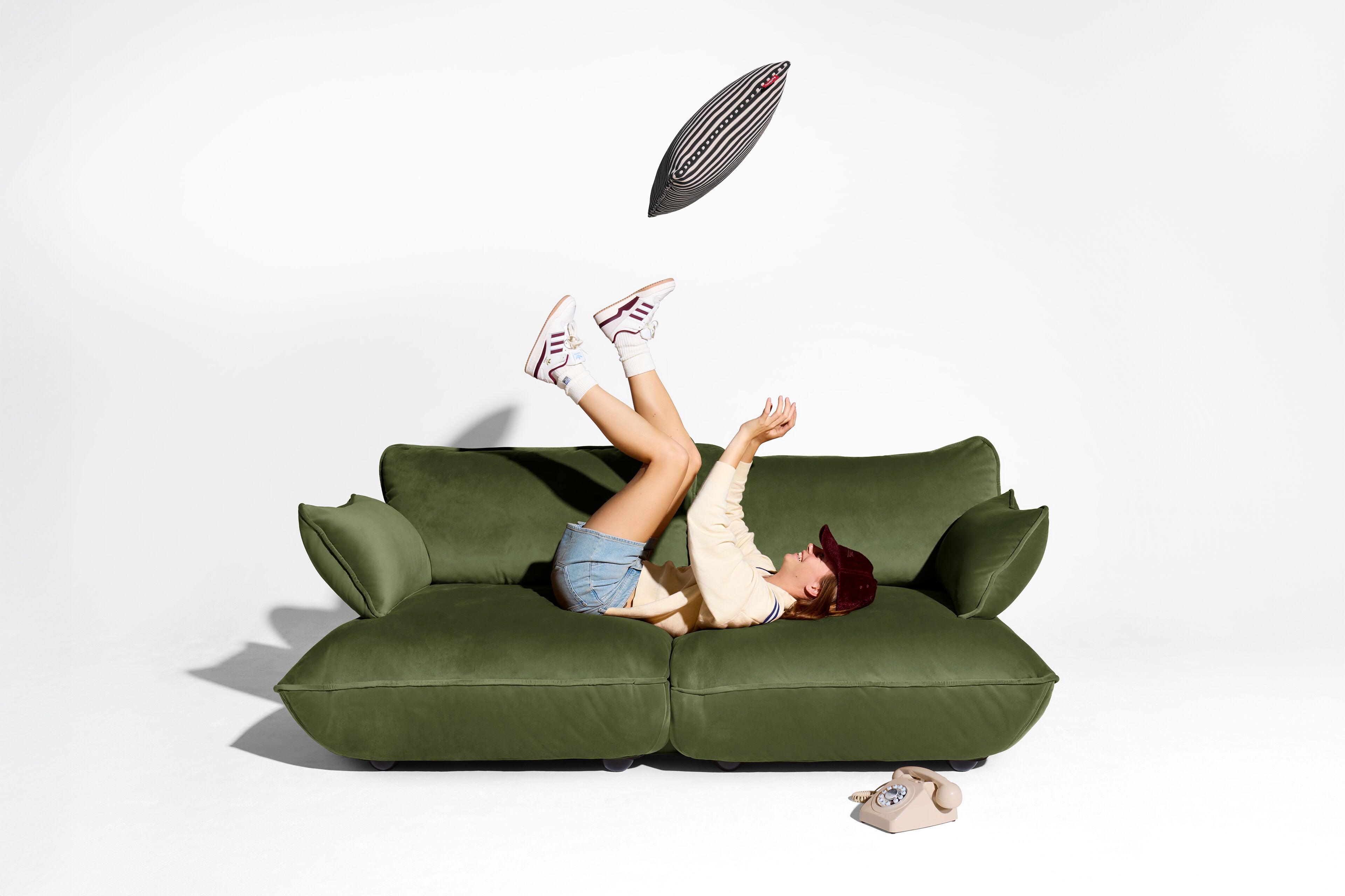 Fatboy Sumo Armrest Velvet Almond